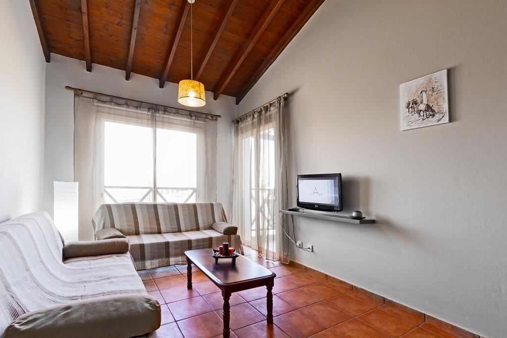 G&E Beach Apartments Polis Exterior foto
